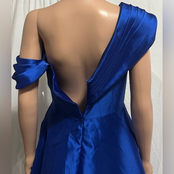 Jovani MC44394 Evenings Gown - Picture 3 of 8